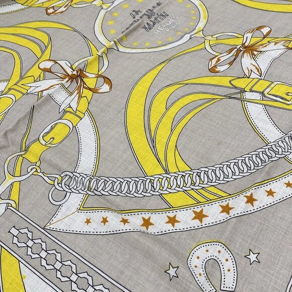 HERMES Carrejean/Shawl Carre 140 Beige Yellow Multi Cashmere Silk Scarf - Picture 4 of 6